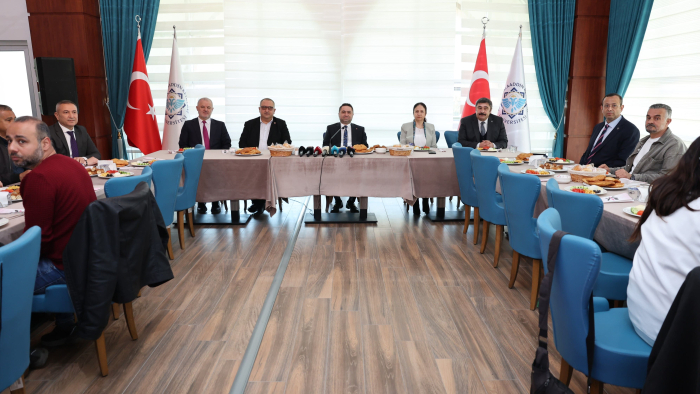 ALKÜ'de Alanya'nın geleceğine yön verecek yol haritası başlıyor